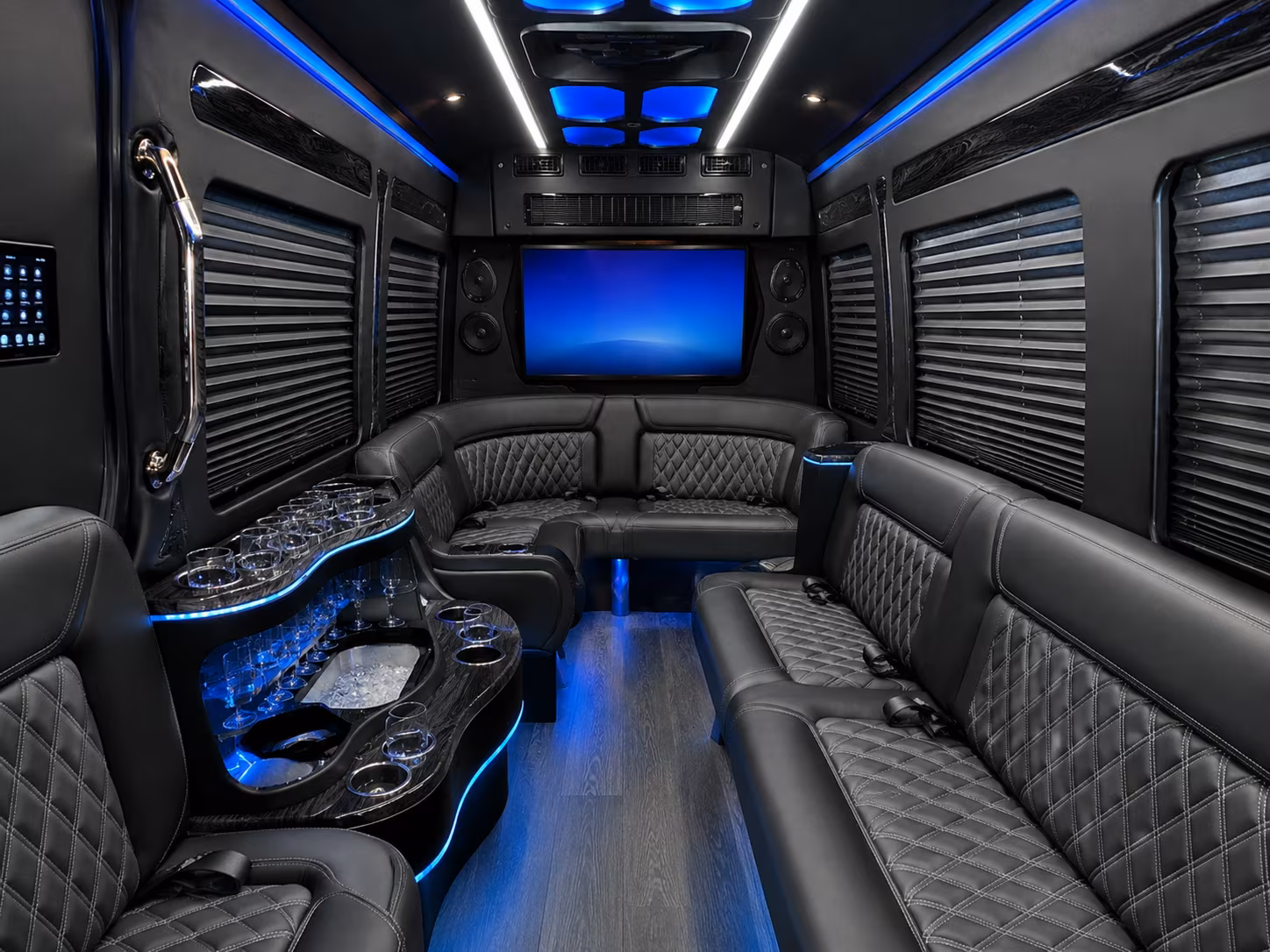 bus rentals for corporate team building events and off sites in washington county