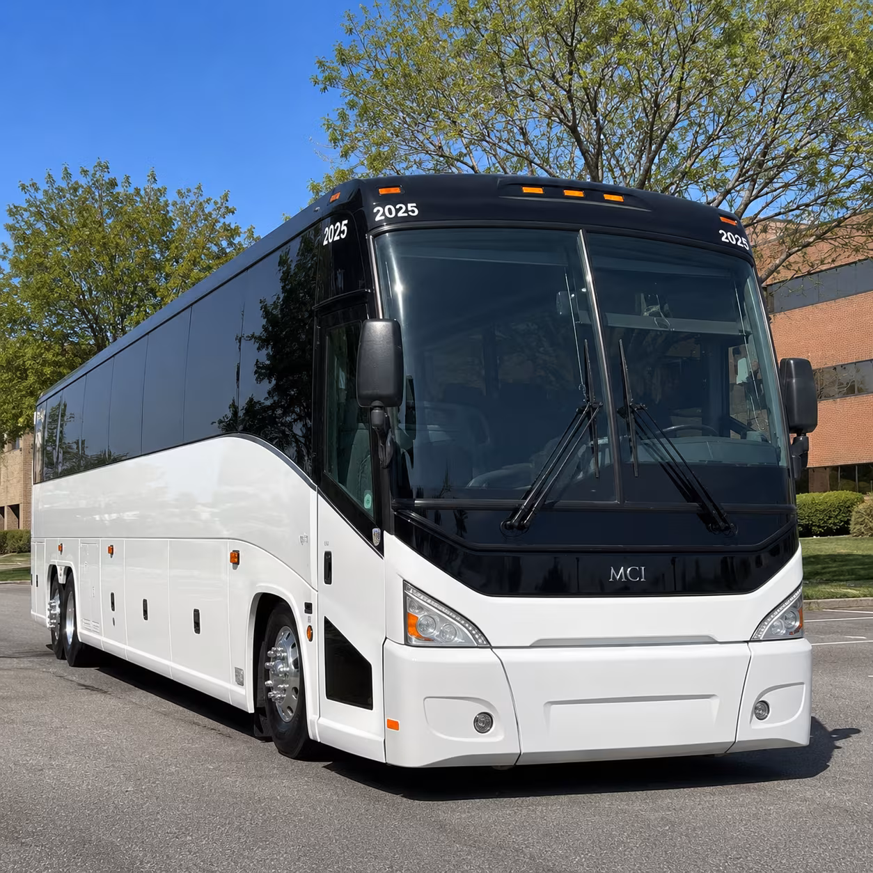charter bus service for hillsboro warehouse fulfillment and distribution groups