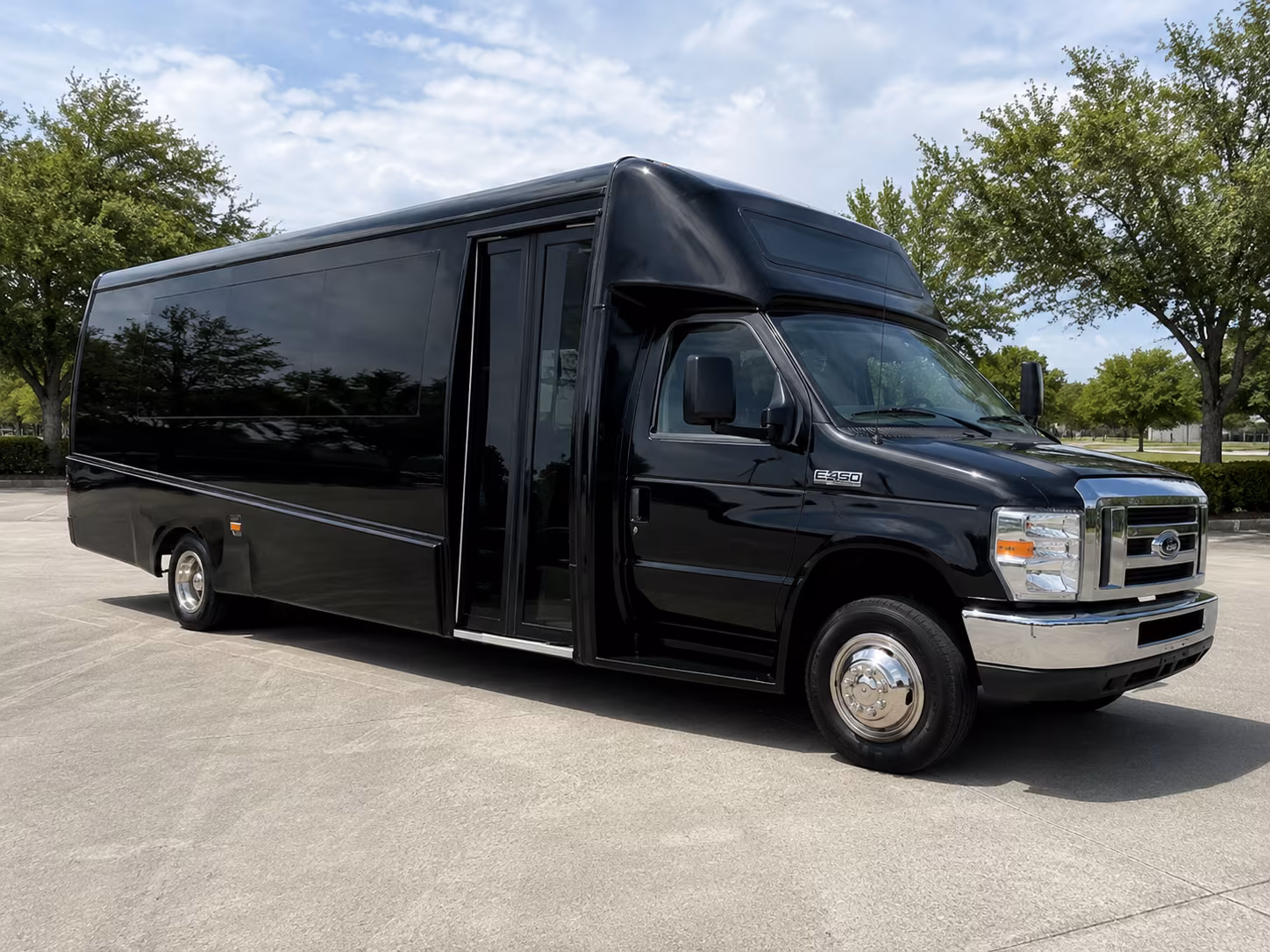 charter buses for large hillsboro prom groups and school organized events
