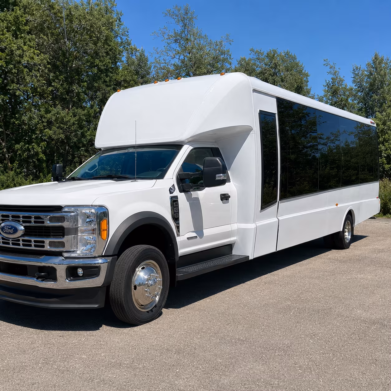 corporate and convention buses for hillsboro s tech corridor