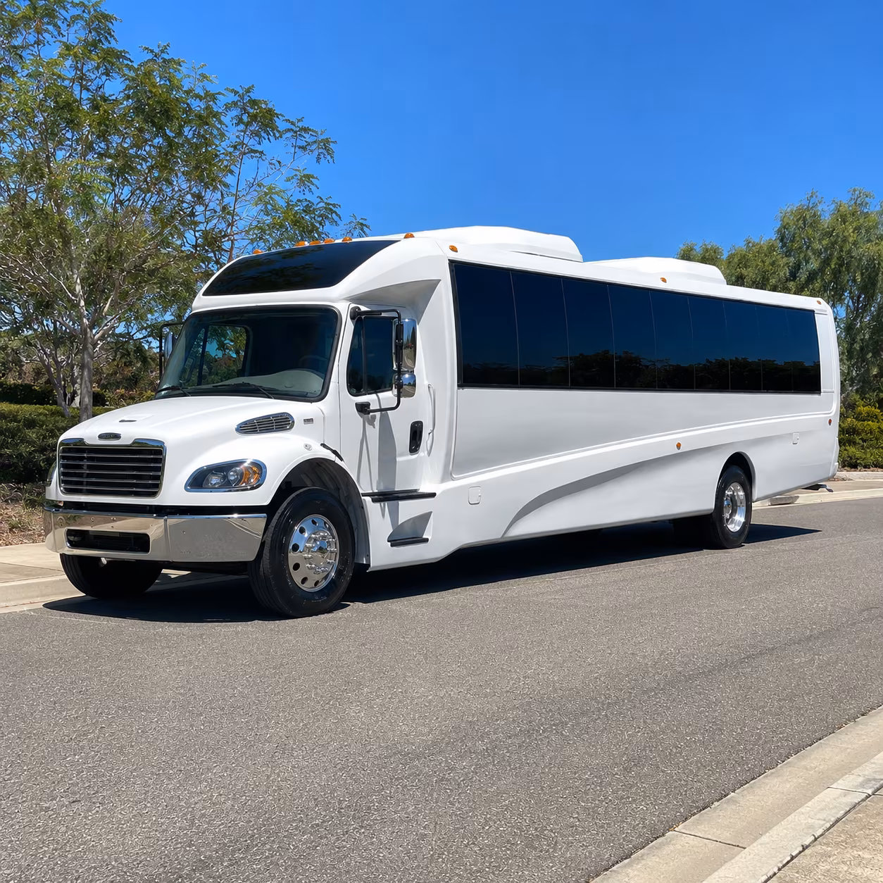 hillsboro 25 passenger minibus